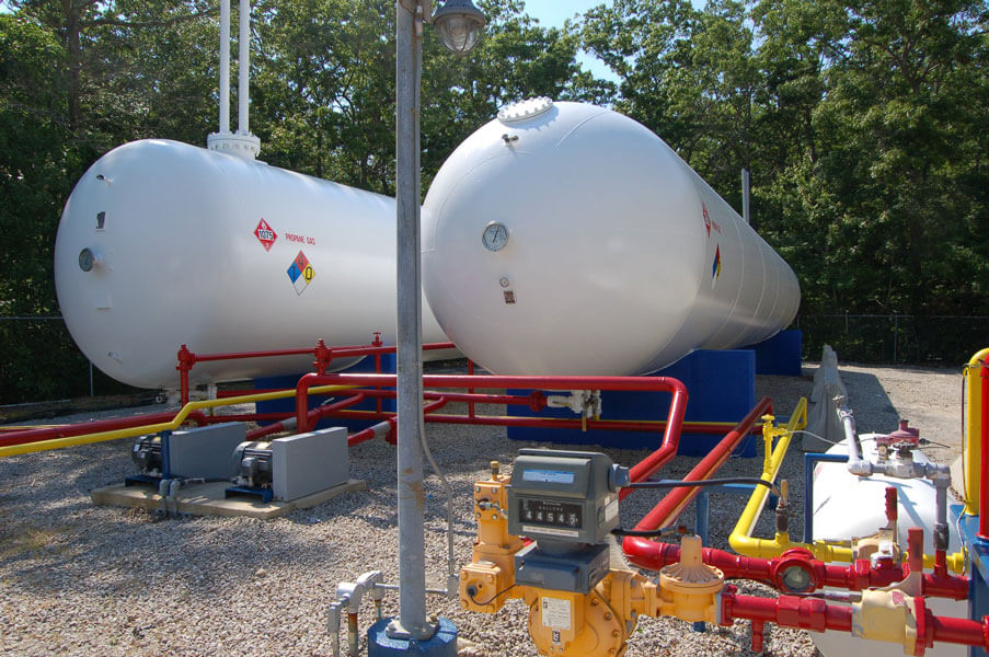 commercial propane tanks and gas lines